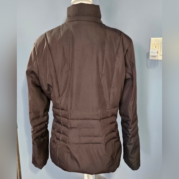 Calvin Klein women’s brown puffer jacket. Two front zip pockets. Size la… - Picture 3 of 15